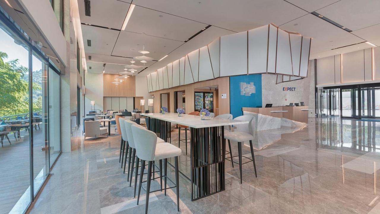 Holiday Inn Express Qiliping By Ihg Emeishan Exterior foto